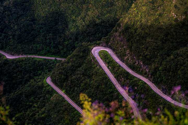 The stacked hairpins of the Serra do Rio do Rastro road in southern Brazil
